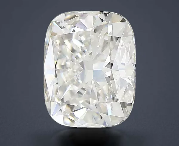 2.26 Carat · F · VS1 Rare Carat Ideal Cut