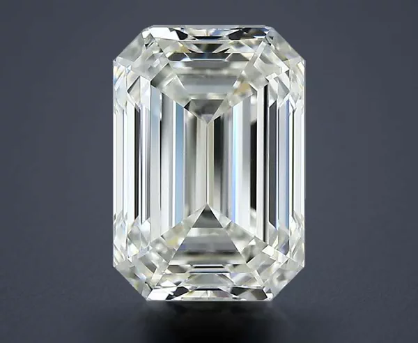 2.51 Carat · I · VVS2 Rare Carat Ideal Cut
