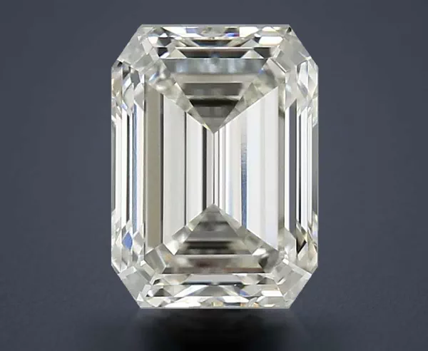3.09 Carat · H · VS2 Rare Carat Ideal Cut