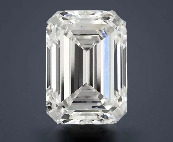 2.49 Carat · F · VS1 Rare Carat Ideal Cut