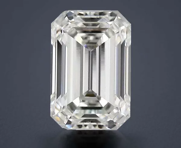 2.19 Carat · F · VS1 excellent Cut