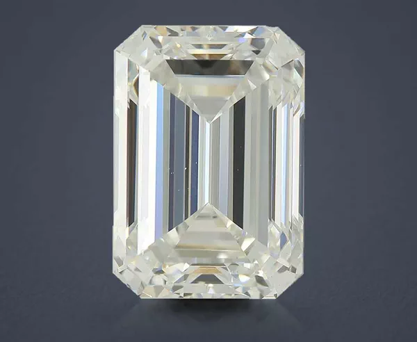 5.22 Carat · E · VS1 Rare Carat Ideal Cut