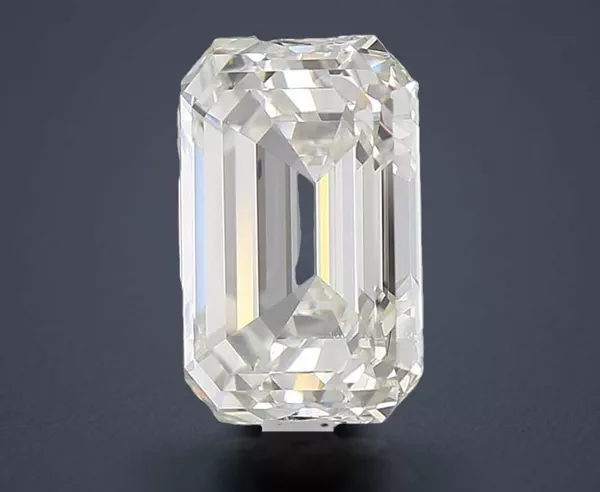 0.9 Carat · I · VS2 Rare Carat Ideal Cut