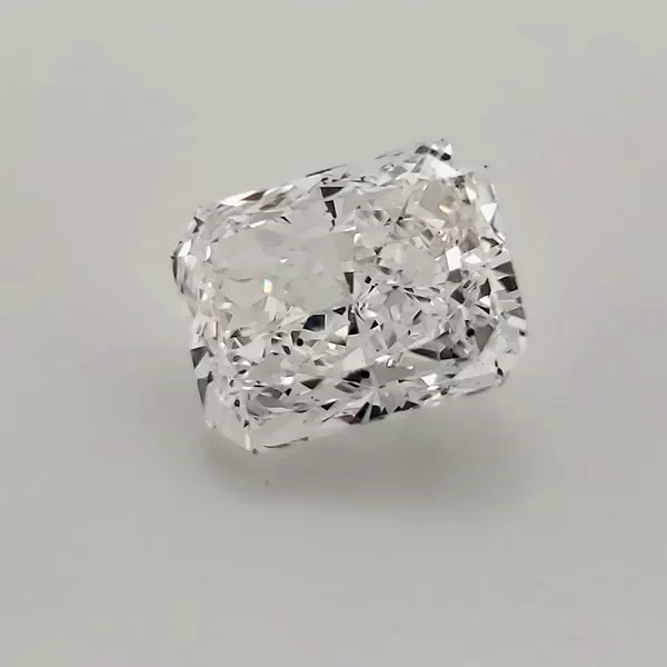 2.52 Carat · F · VS2 Rare Carat Ideal Cut