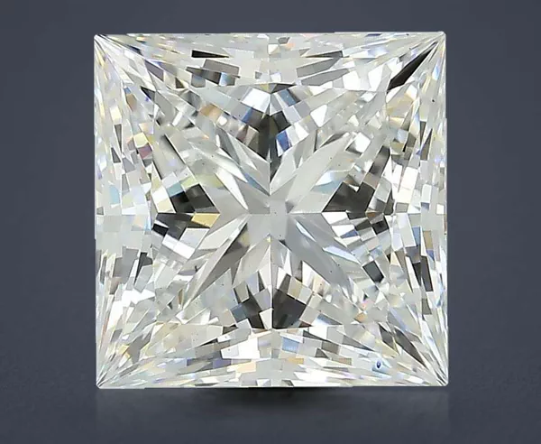 5.05 Carat · G · VS2 Rare Carat Ideal Cut