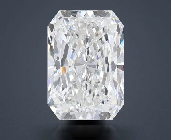 4.33 Carat · E · VVS2 Rare Carat Ideal Cut