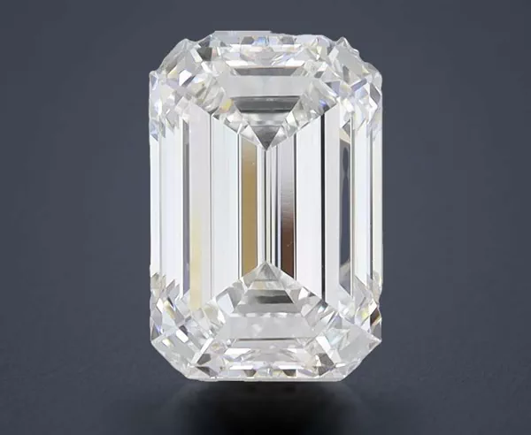 2.1 Carat · F · IF Rare Carat Ideal Cut