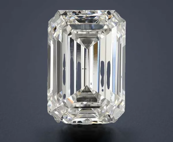 3.34 Carat · F · VS2 Rare Carat Ideal Cut