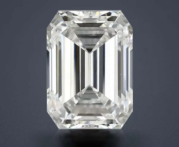 1.56 Carat · E · VS2 Rare Carat Ideal Cut