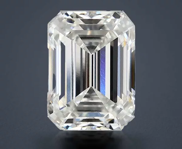 2 Carat · F · VVS1 Rare Carat Ideal Cut