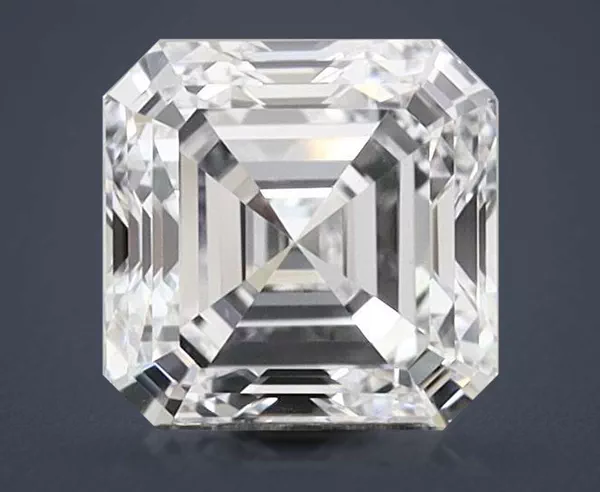 2.07 Carat · D · VS2 Rare Carat Ideal Cut