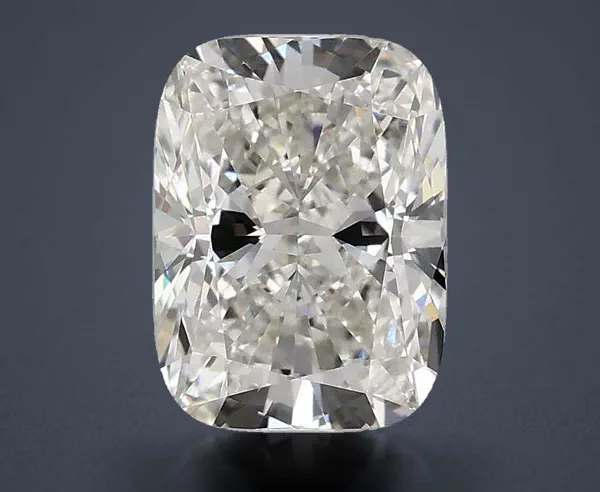 2.1 Carat · G · VVS2 Rare Carat Ideal Cut