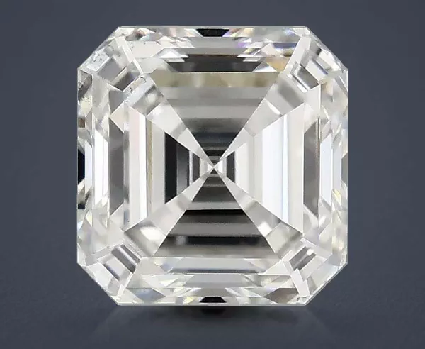 1.57 Carat · F · VS2 Rare Carat Ideal Cut