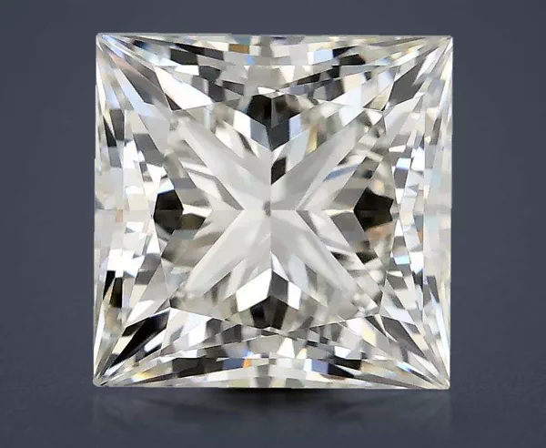 2.05 Carat · G · VVS2 Rare Carat Ideal Cut