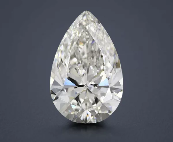 4.5 Carat · F · VVS2 Rare Carat Ideal Cut