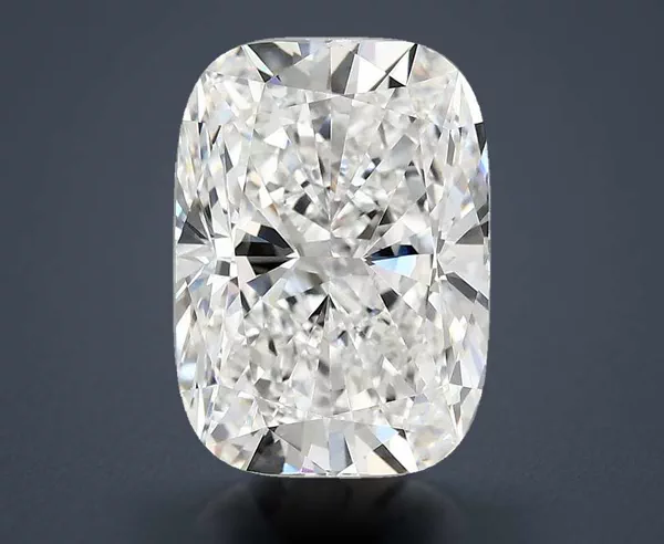 4.63 Carat · E · VVS2 Rare Carat Ideal Cut