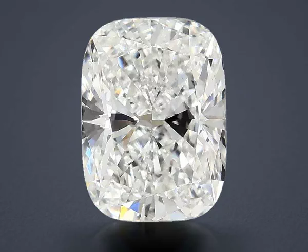 2.89 Carat · F · VS1 Rare Carat Ideal Cut