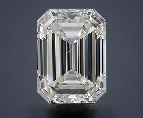 2.51 Carat · I · VS2 Rare Carat Ideal Cut