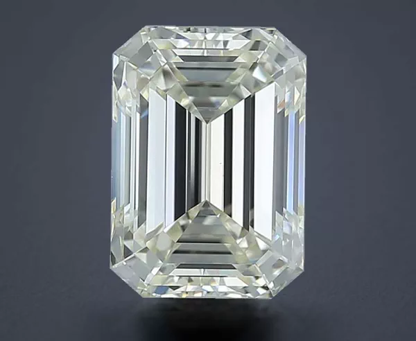 3.21 Carat · J · VS1 Rare Carat Ideal Cut