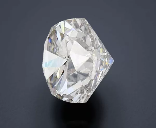 1.56 Carat · H · VS2 excellent Cut