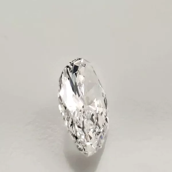 3.07 Carat · E · VS2 very good Cut
