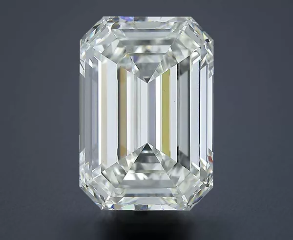 6.11 Carat · J · VS1 Rare Carat Ideal Cut