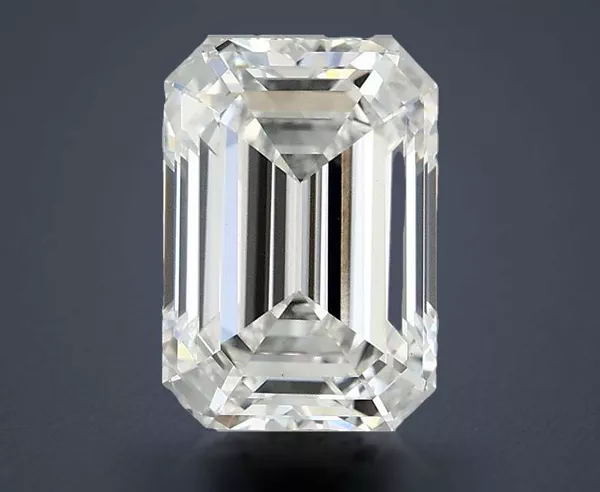 2.43 Carat · E · VVS2 Rare Carat Ideal Cut