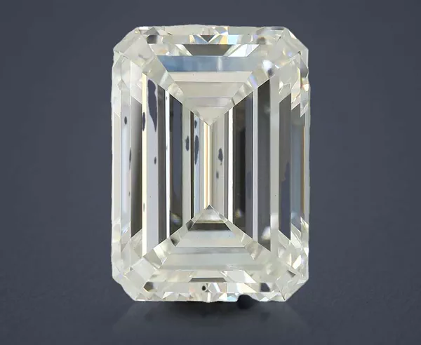 6.66 Carat · G · VS1 Rare Carat Ideal Cut