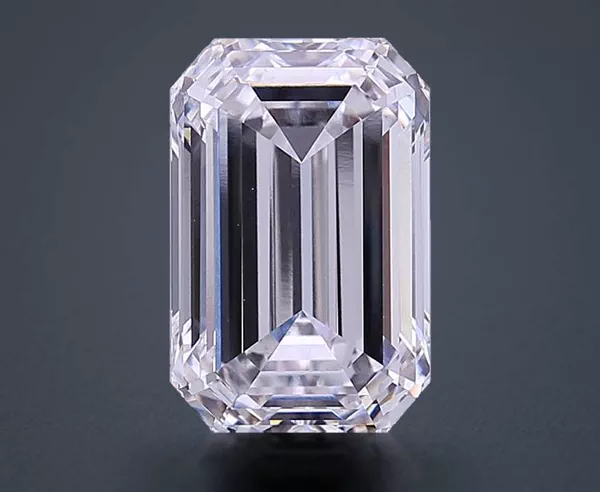 4.44 Carat · E · VVS1 Rare Carat Ideal Cut