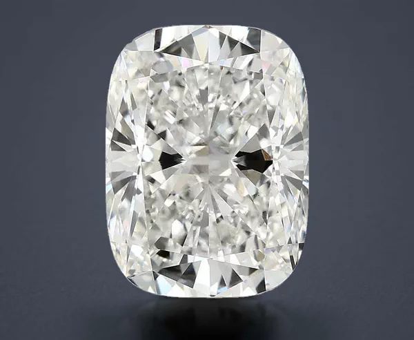 4.89 Carat · F · VVS2 Rare Carat Ideal Cut