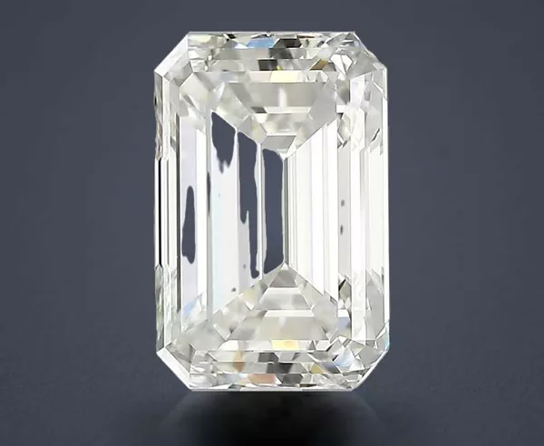 4.01 Carat · J · VVS2 Rare Carat Ideal Cut