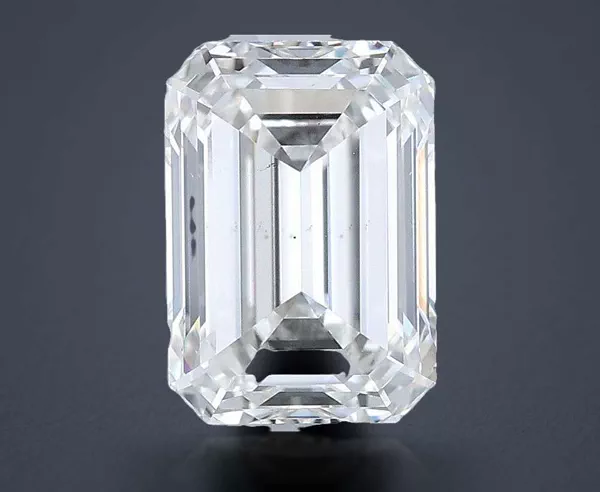 2.85 Carat · G · VS2 Rare Carat Ideal Cut