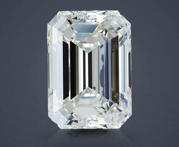 7.07 Carat · J · VS1 Rare Carat Ideal Cut