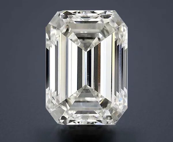 3.56 Carat · H · VS1 Rare Carat Ideal Cut