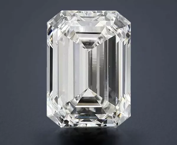 2.02 Carat · G · VS1 Rare Carat Ideal Cut