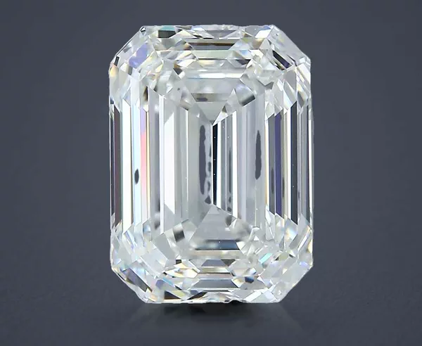 5.01 Carat · G · VVS1 excellent Cut