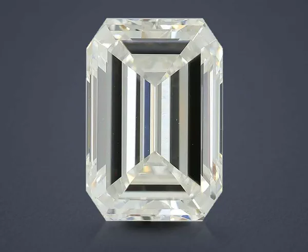 5.44 Carat · E · VS1 Rare Carat Ideal Cut
