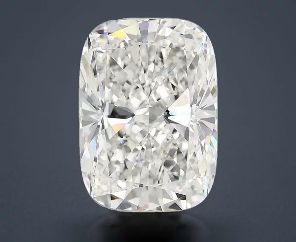 4 Carat · F · VS1 Rare Carat Ideal Cut