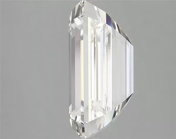 4 Carat · F · VS1 Rare Carat Ideal Cut