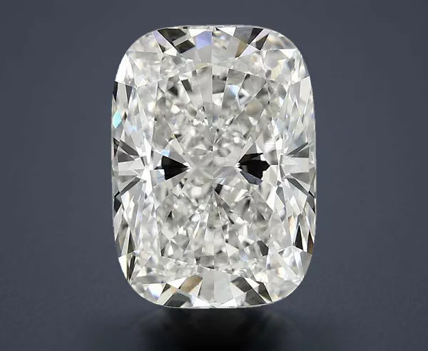 3.43 Carat · F · VVS2 Rare Carat Ideal Cut