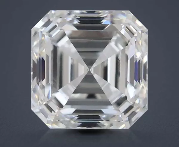 0.81 Carat · I · VVS2 Rare Carat Ideal Cut