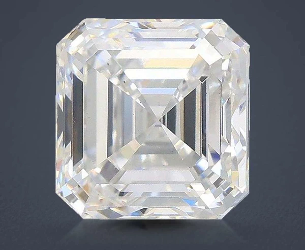 4.01 Carat · E · VS1 Rare Carat Ideal Cut