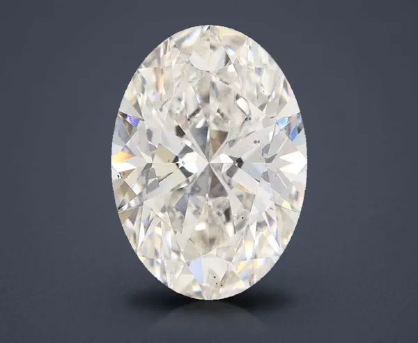4.73 Carat · G · VS2 Rare Carat Ideal Cut