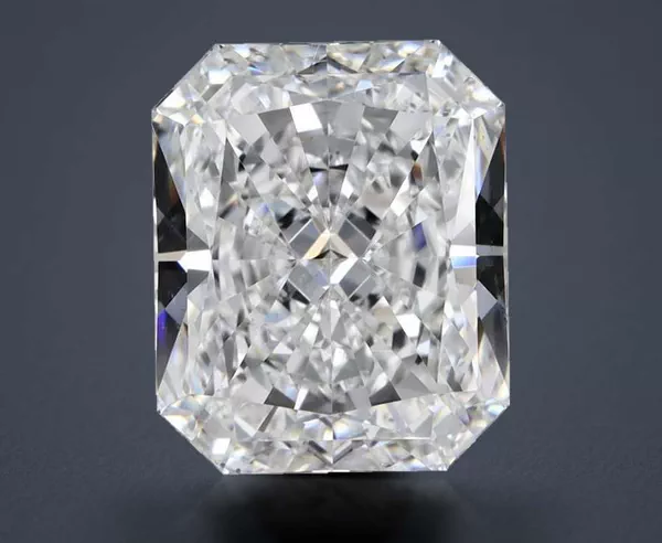 4.23 Carat · E · SI1 Rare Carat Ideal Cut