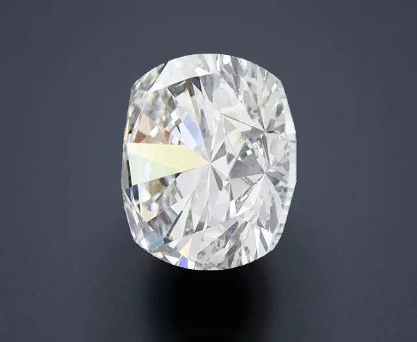3.02 Carat · E · VVS2 Rare Carat Ideal Cut
