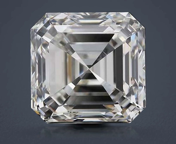 2.68 Carat · G · VS1 Rare Carat Ideal Cut