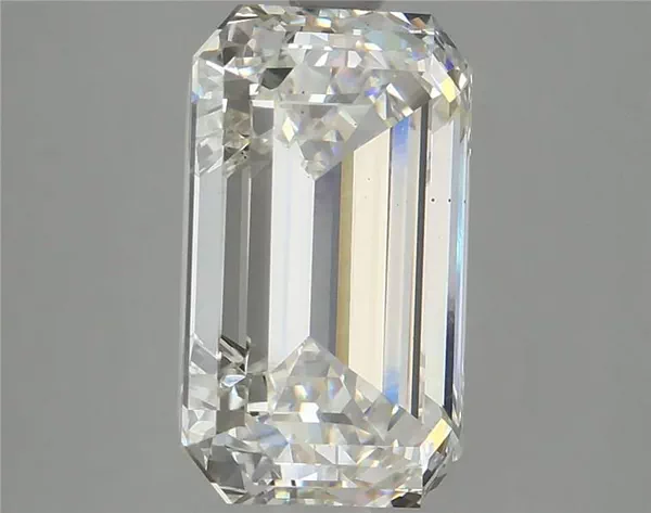 4.82 Carat · H · VS2 Rare Carat Ideal Cut