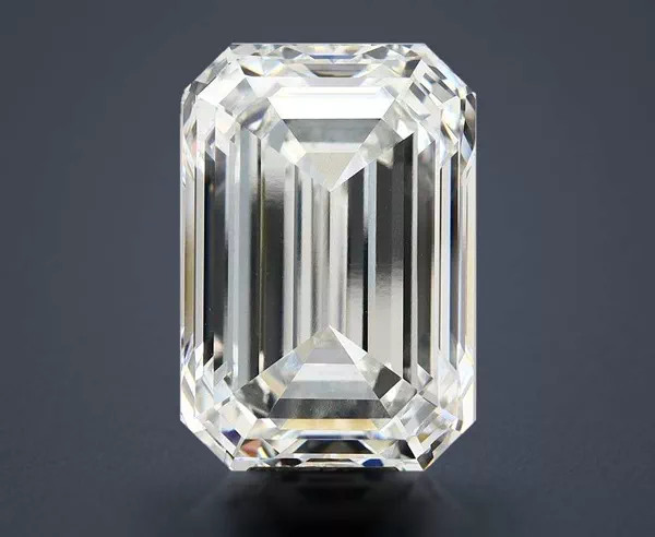 20.05 Carat · G · VS1 Rare Carat Ideal Cut