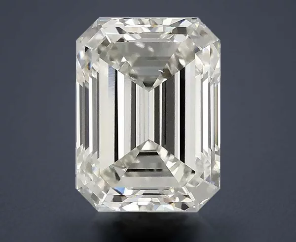 2.98 Carat · H · VS2 Rare Carat Ideal Cut