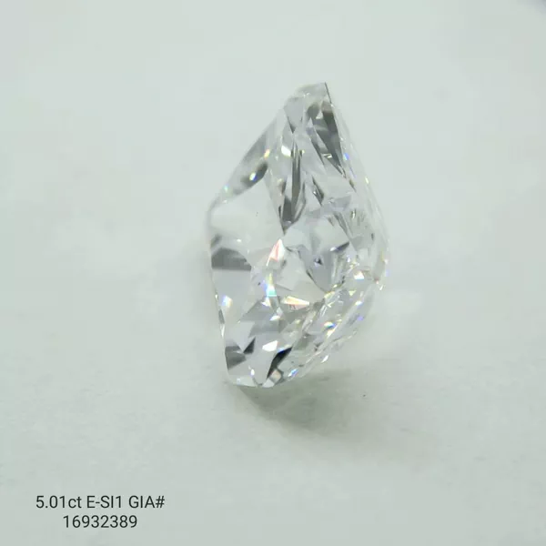 5.01 Carat · E · SI1 very good Cut